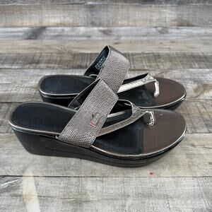 Kenneth Cole Reaction Womens Open Toe Slip On Sandals Size US 8